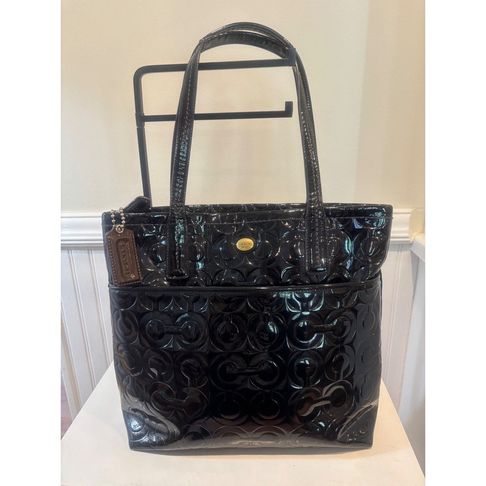 Coach Taylor Liquid Gloss Signature Embossed Black Patent Leather Tote F26901